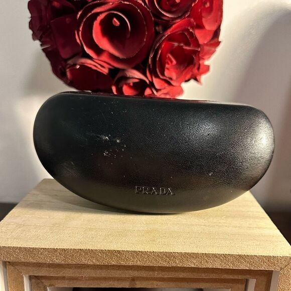 PRADA BLACK SUNGLASSES CASE - Picture 1 of 7